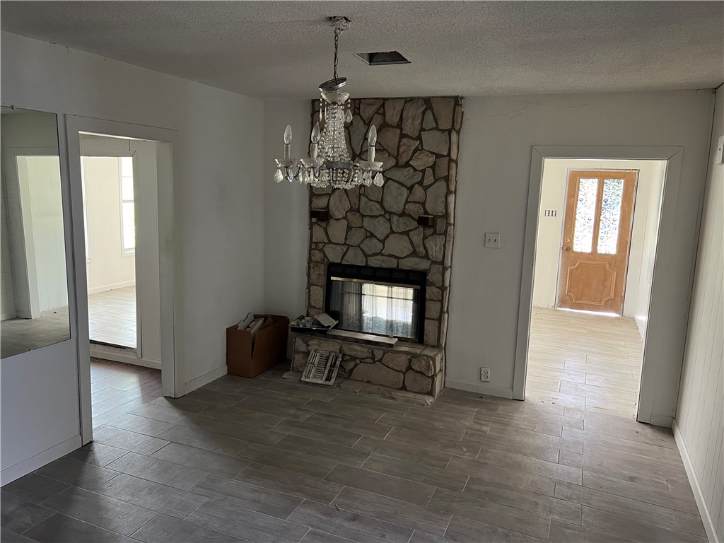 1146 N Mccampbell St Property Photo 4