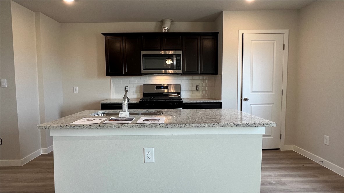 3306 Hadi Dr Property Photo 6