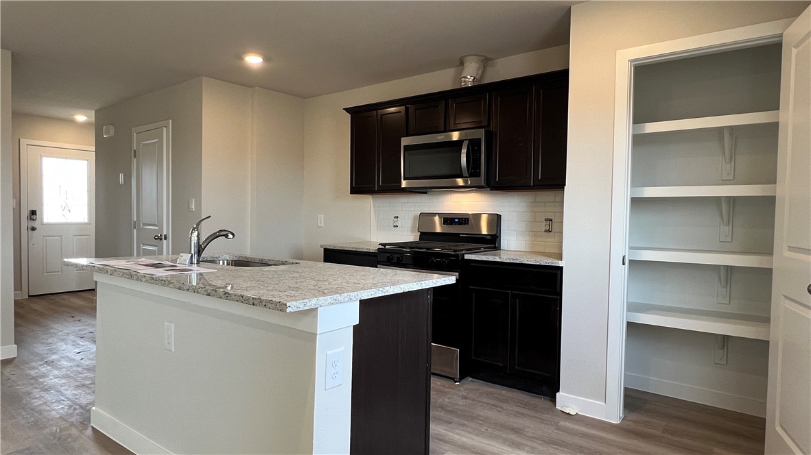 3306 Hadi Dr Property Photo 7