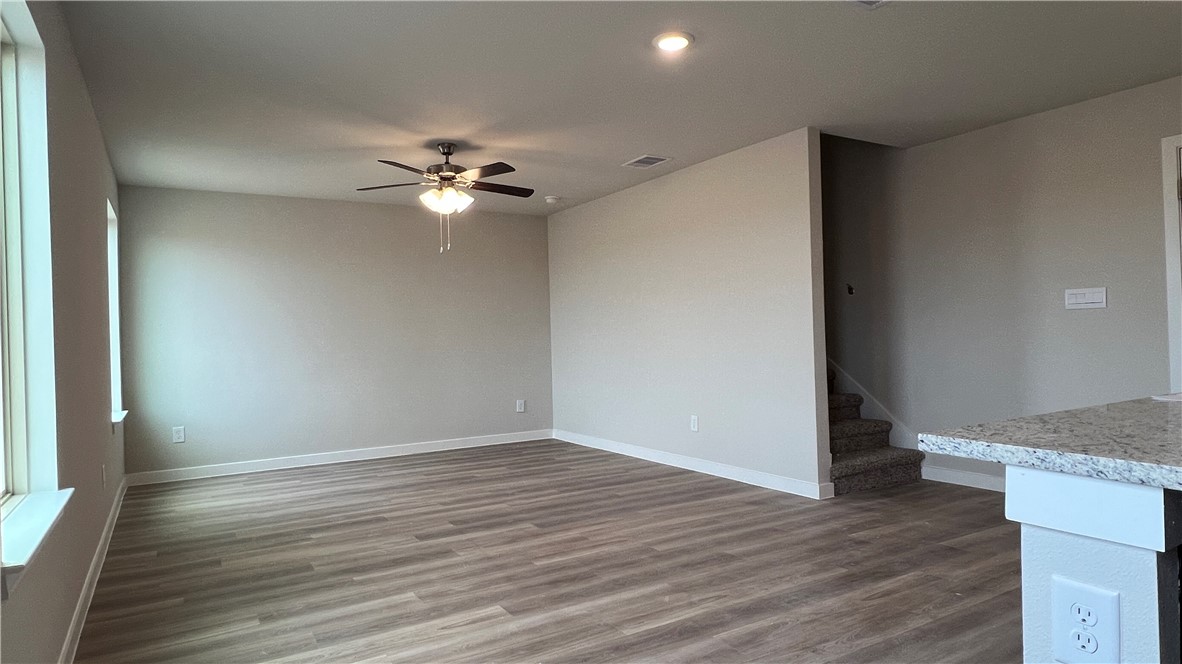 3306 Hadi Dr Property Photo 8