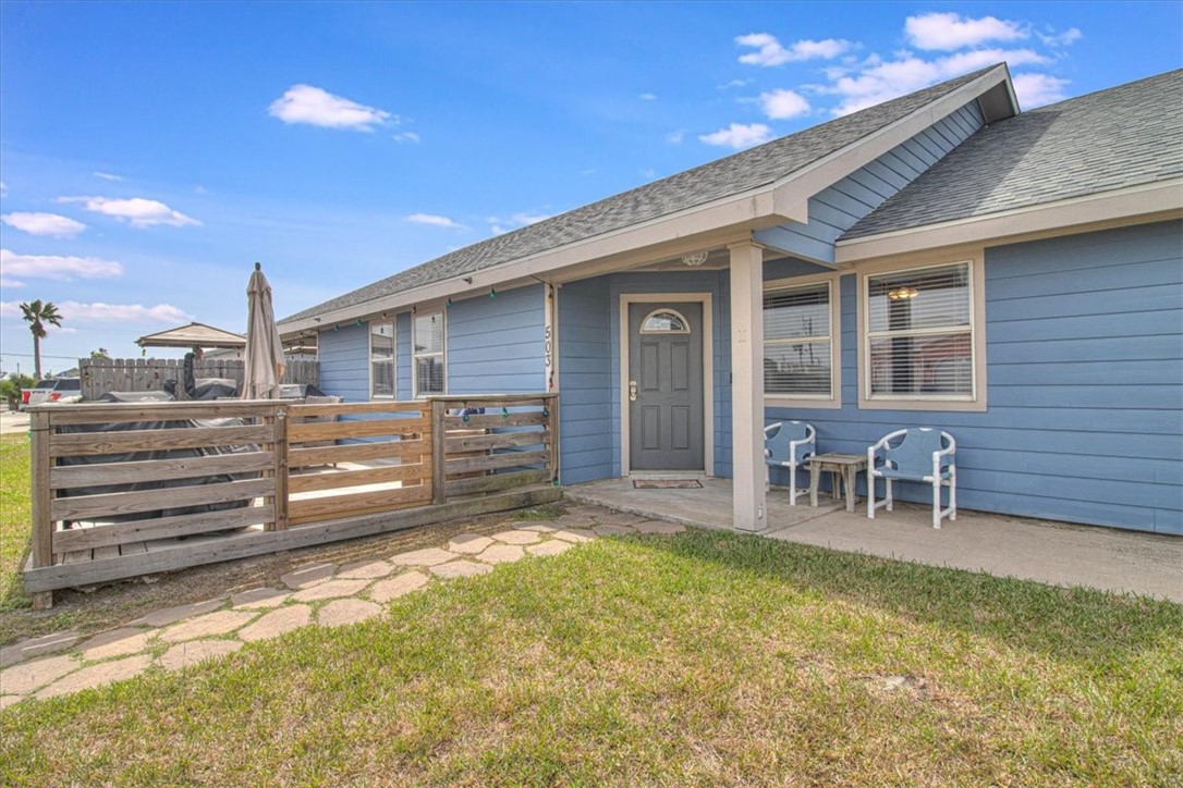 465369 Property Photo 2