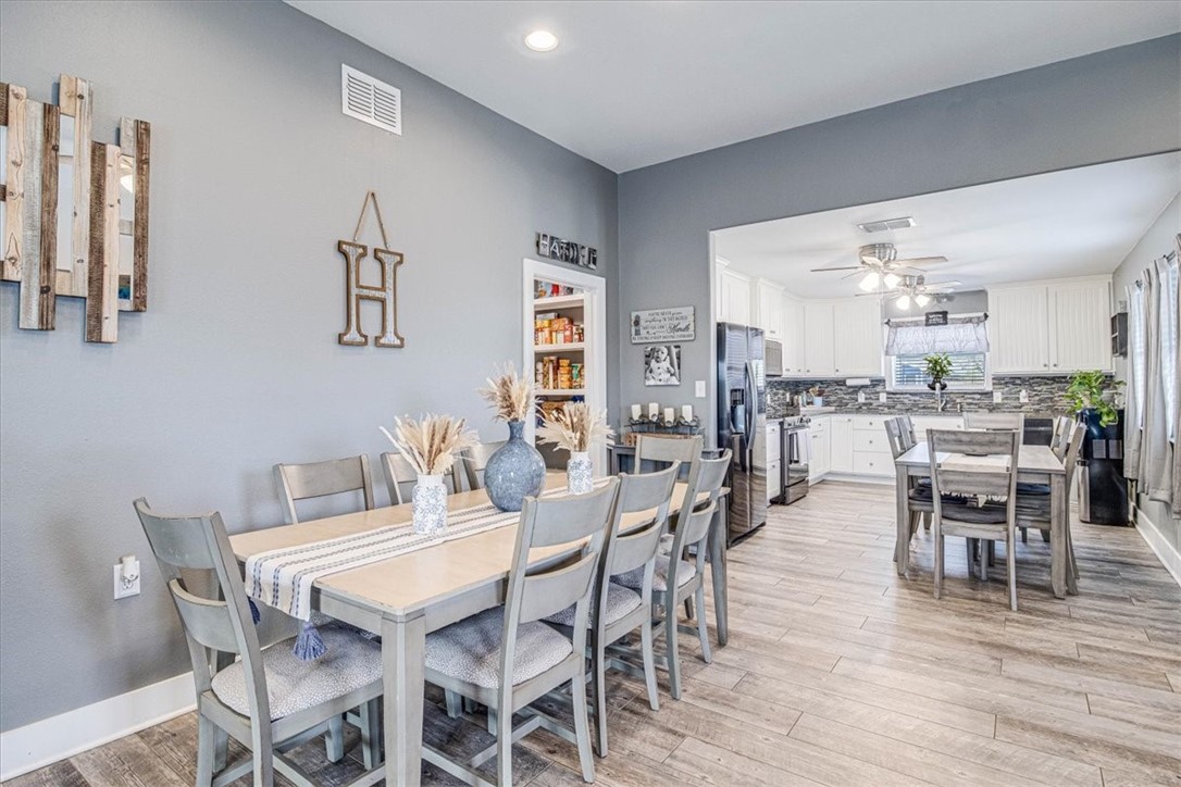 465369 Property Photo 9