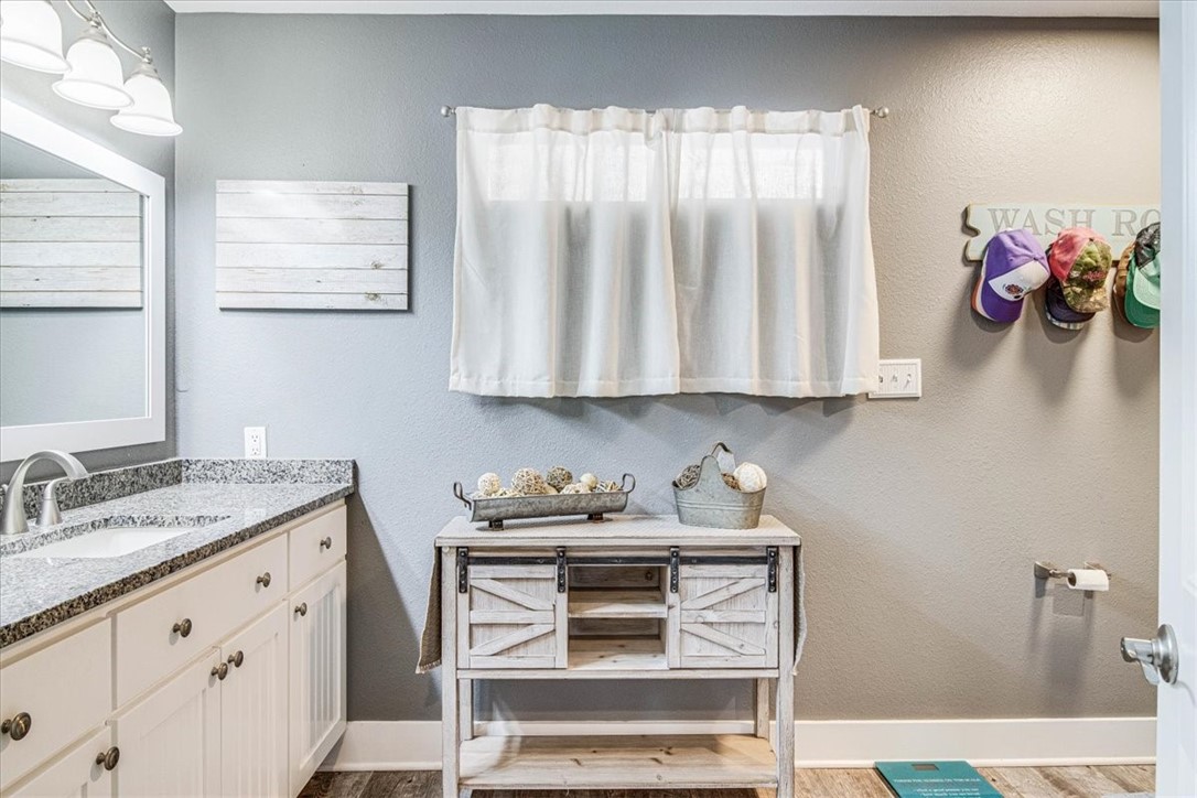 465369 Property Photo 21