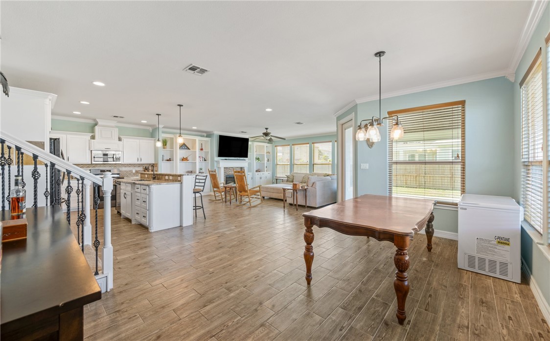 125 Sea Bird Lane Property Photo 2