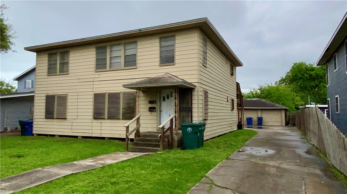 811 Ohio Ave Property Photo 2