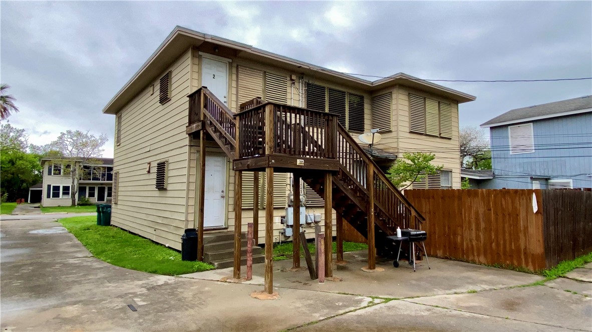 811 Ohio Ave Property Photo 3