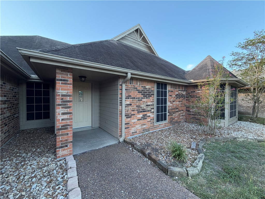 3126 Charter Lane Property Photo 2