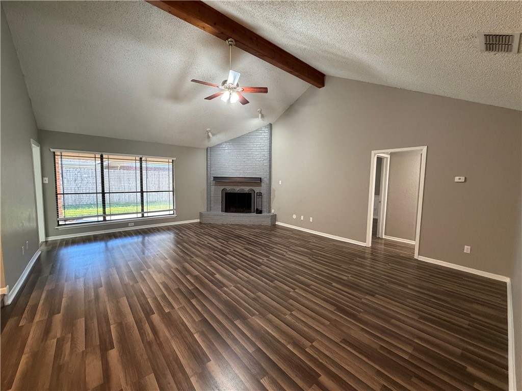 3126 Charter Lane Property Photo 4