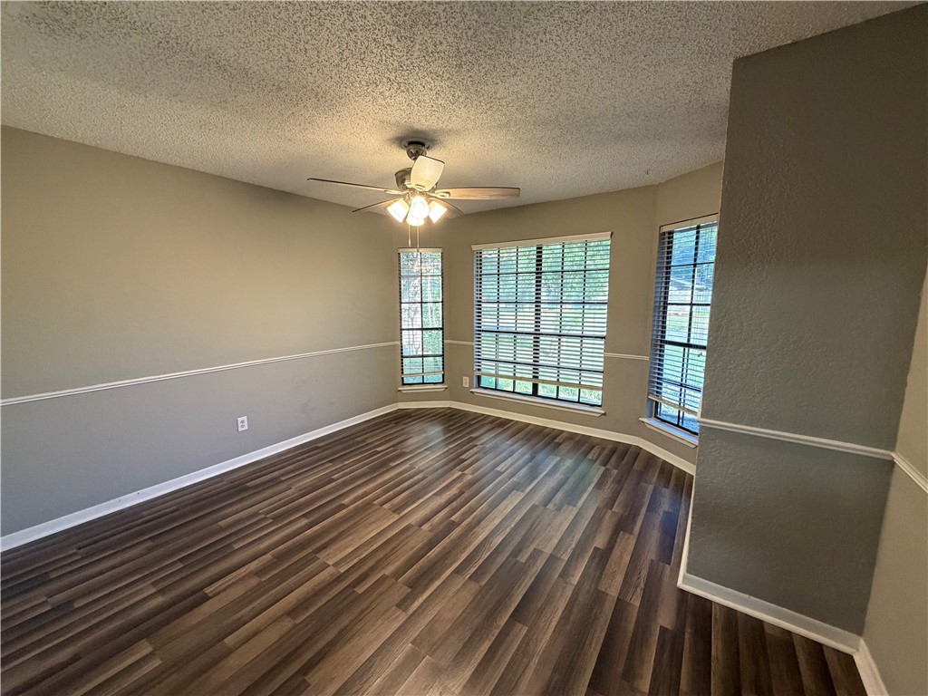 3126 Charter Lane Property Photo 14