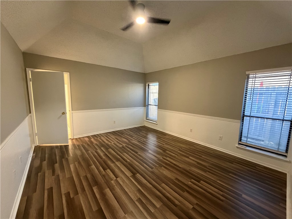 3126 Charter Lane Property Photo 18