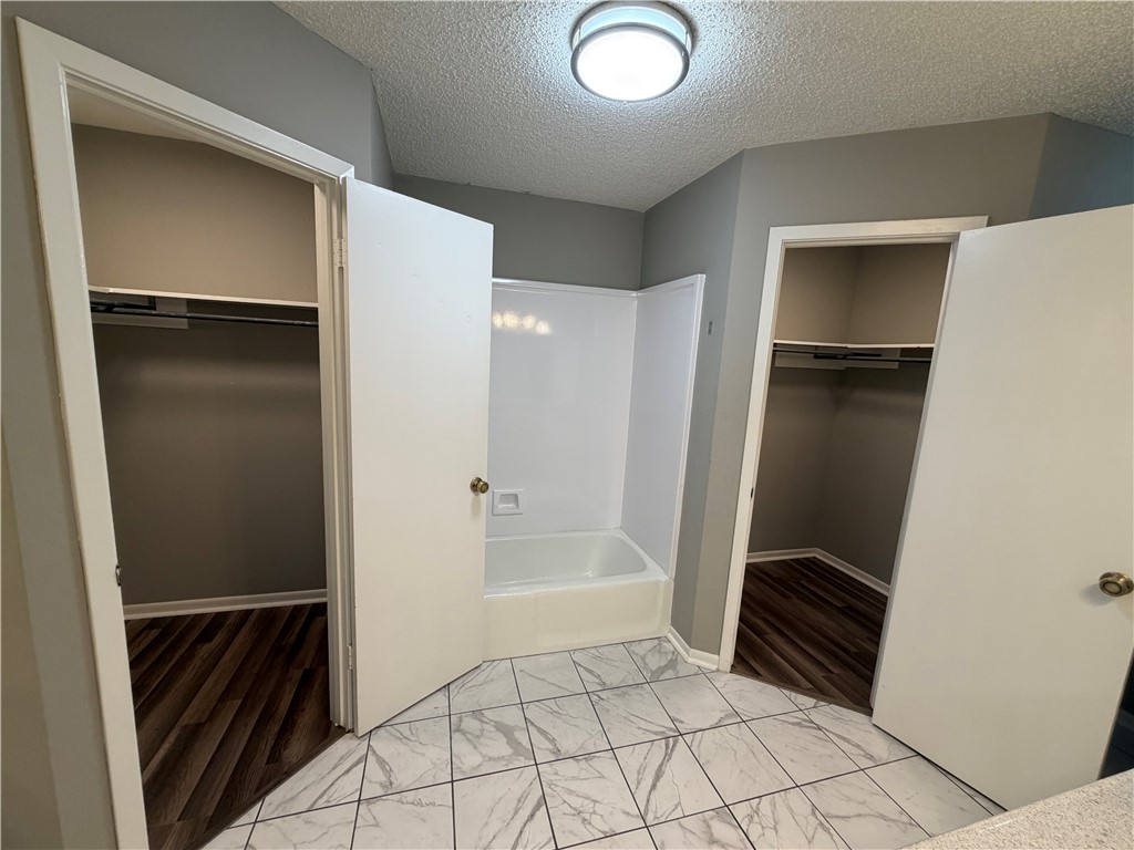 3126 Charter Lane Property Photo 22