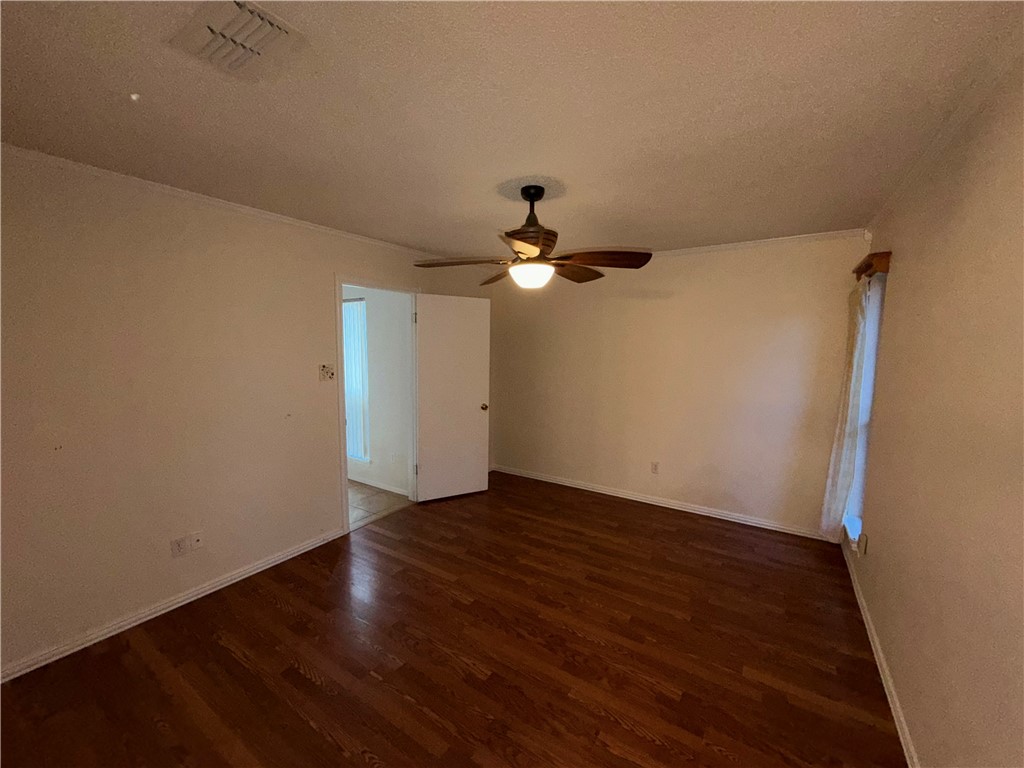 2177 Glenwood Dr Property Photo 8