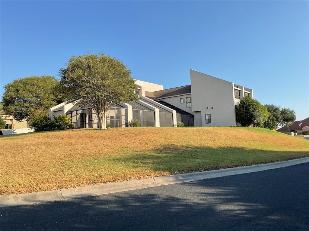 14722 Beal Dr Property Photo 3