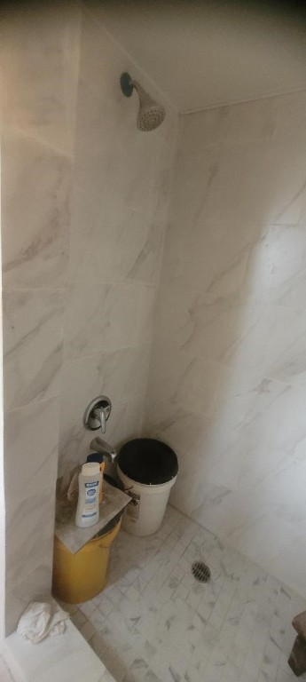 801 S Ann St Property Photo 11