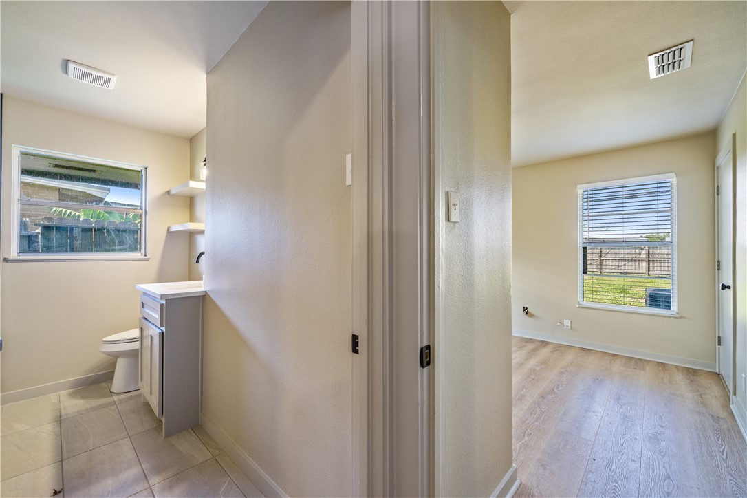 713 Drexel Dr Property Photo 20