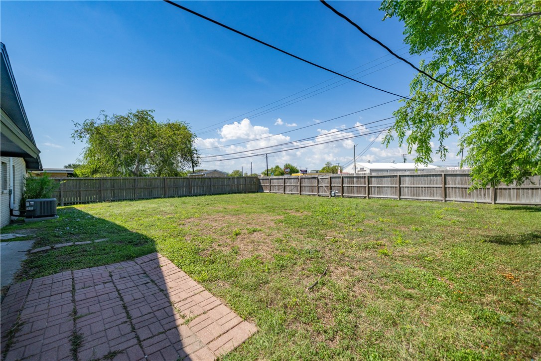 713 Drexel Dr Property Photo 28