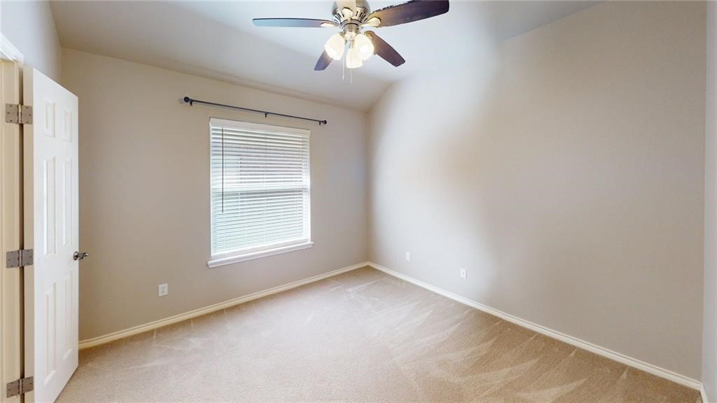 5925 Bishops Mill Dr Property Photo 14