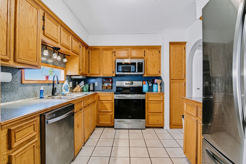 2309 Virden Ct Property Photo 5