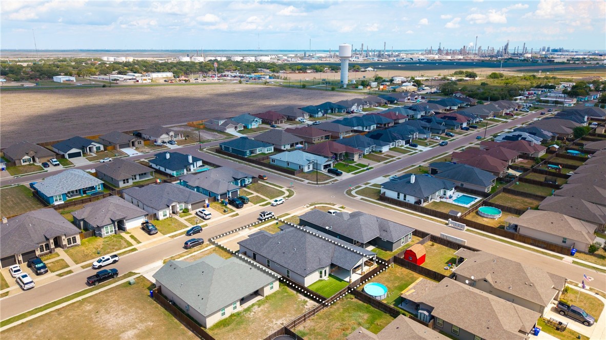 9505 Royal Oak Dr Property Photo 30