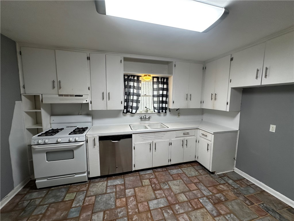 4206 Clinton Dr Property Photo 7