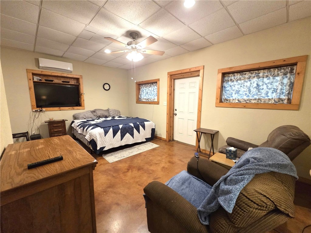 394 Bayside Estates Property Photo 17