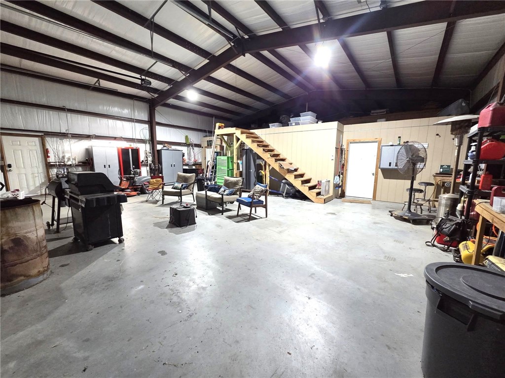 394 Bayside Estates Property Photo 32