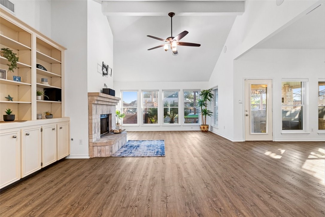 13845 Halyard Dr Property Photo 4