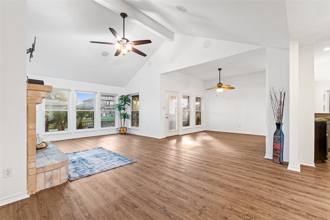 13845 Halyard Dr Property Photo 6