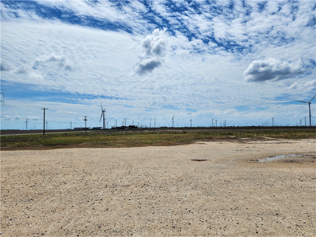 5455 County Rd 3567 / Midway Rd & Us Hwy 181 Property Photo 17