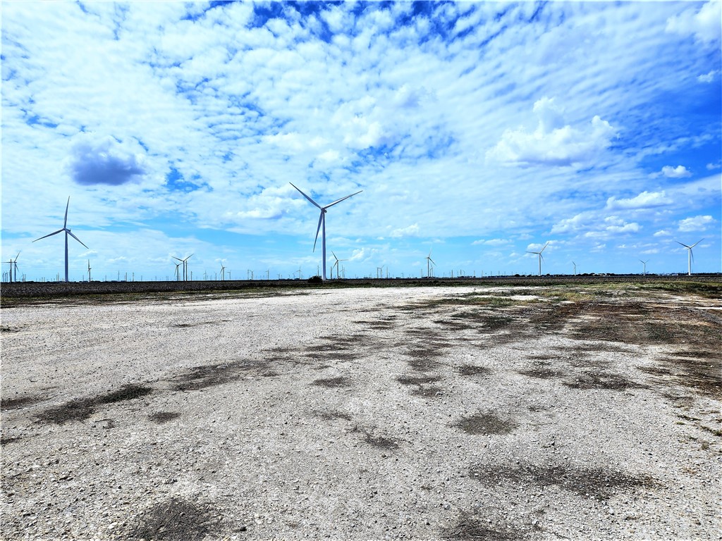 5455 County Rd 3567 / Midway Rd & Us Hwy 181 Property Photo 24