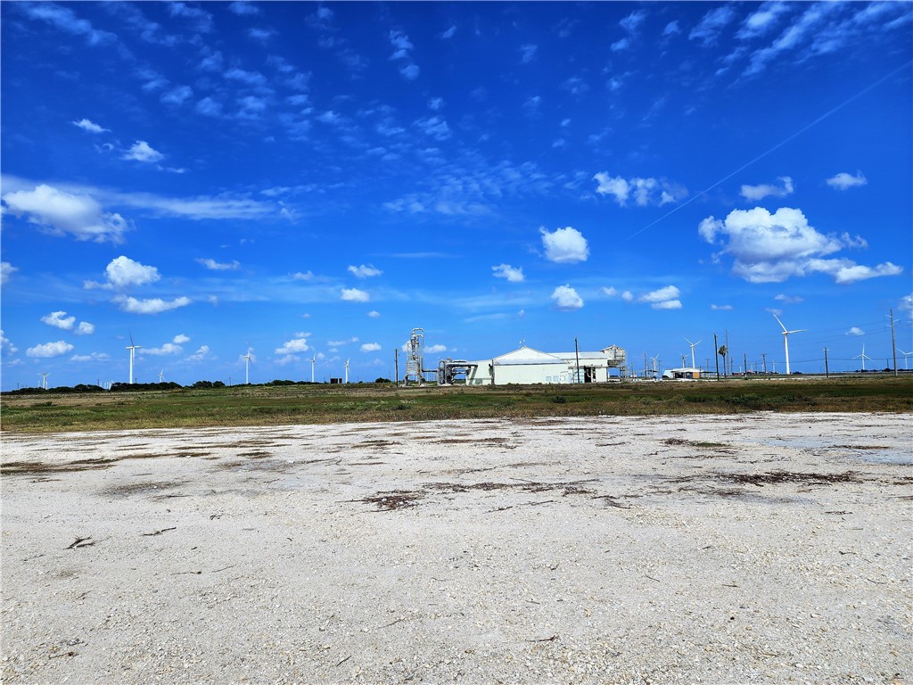 5455 County Rd 3567 / Midway Rd & Us Hwy 181 Property Photo 32