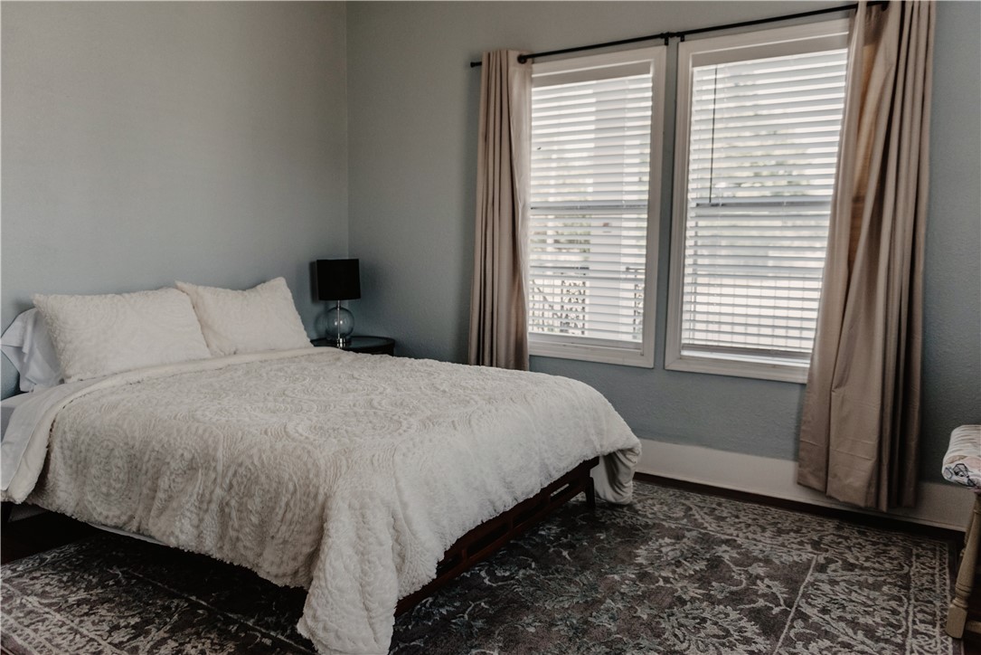 1318 N Mesquite St Property Photo 6