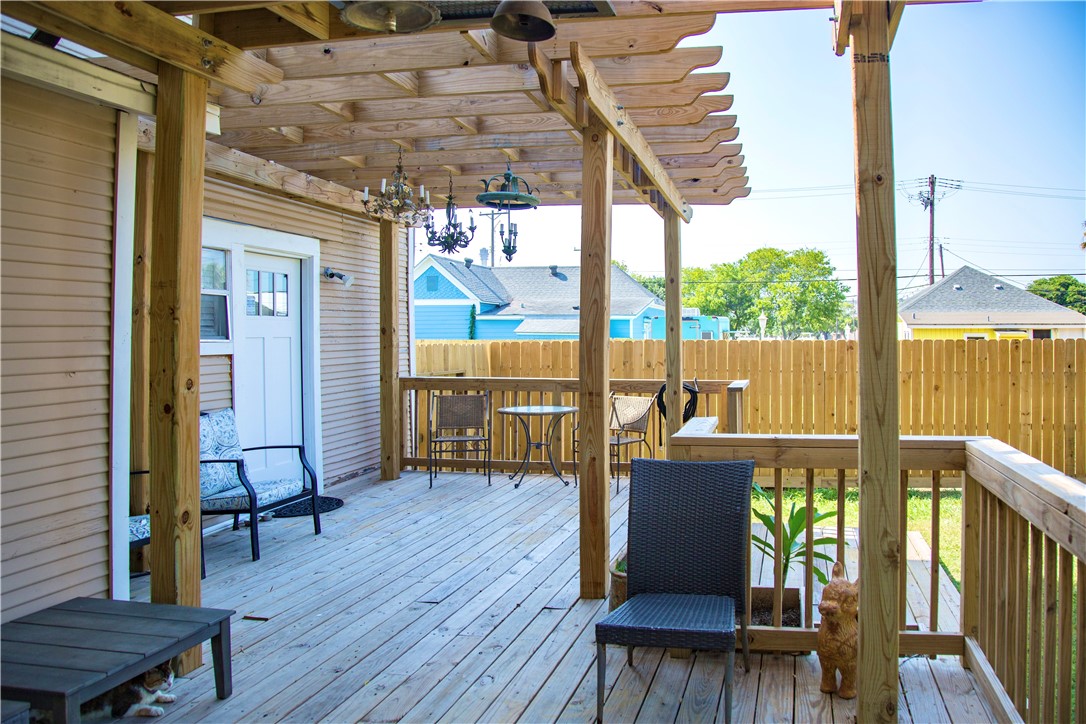 1318 N Mesquite St Property Photo 12