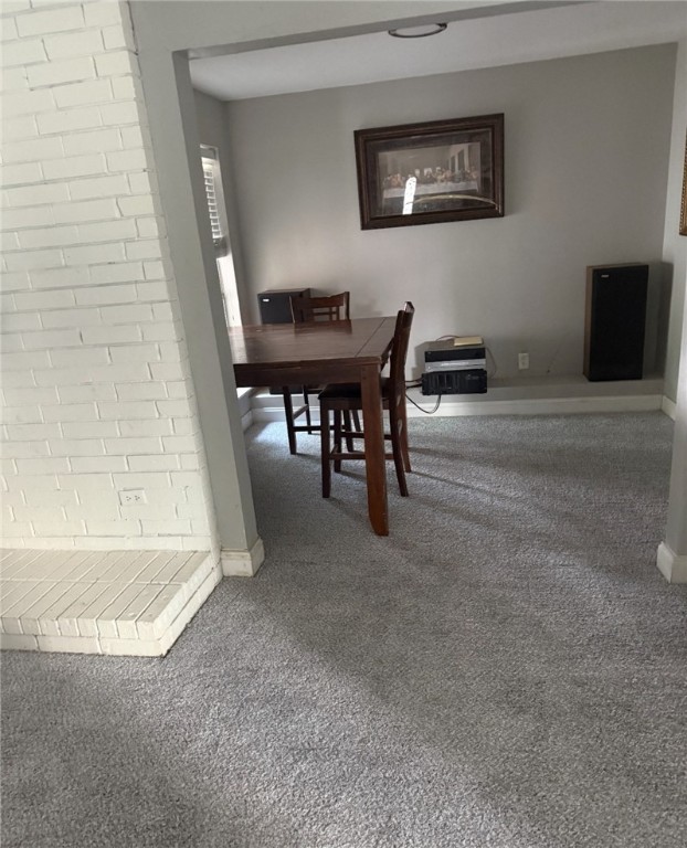 2001 Newcastle Property Photo 4