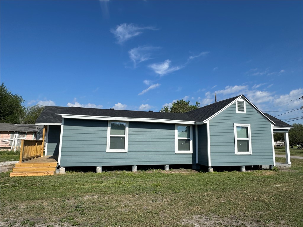 111 Alende St Property Photo 14