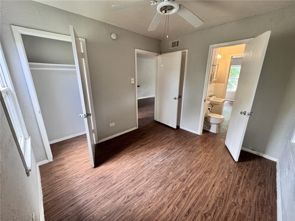 3120 Santa Fe St 5 Property Photo 5