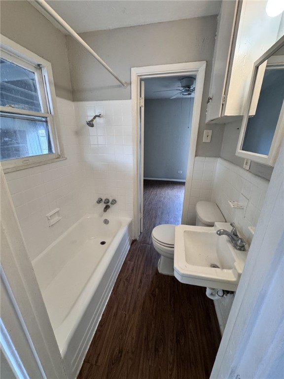 3120 Santa Fe St 5 Property Photo 7