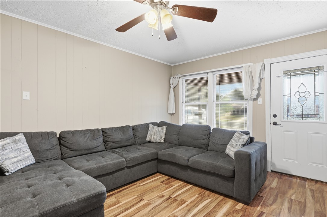 4917 Andover Dr Property Photo 5