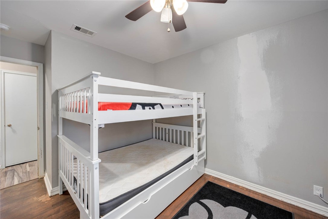 4917 Andover Dr Property Photo 15