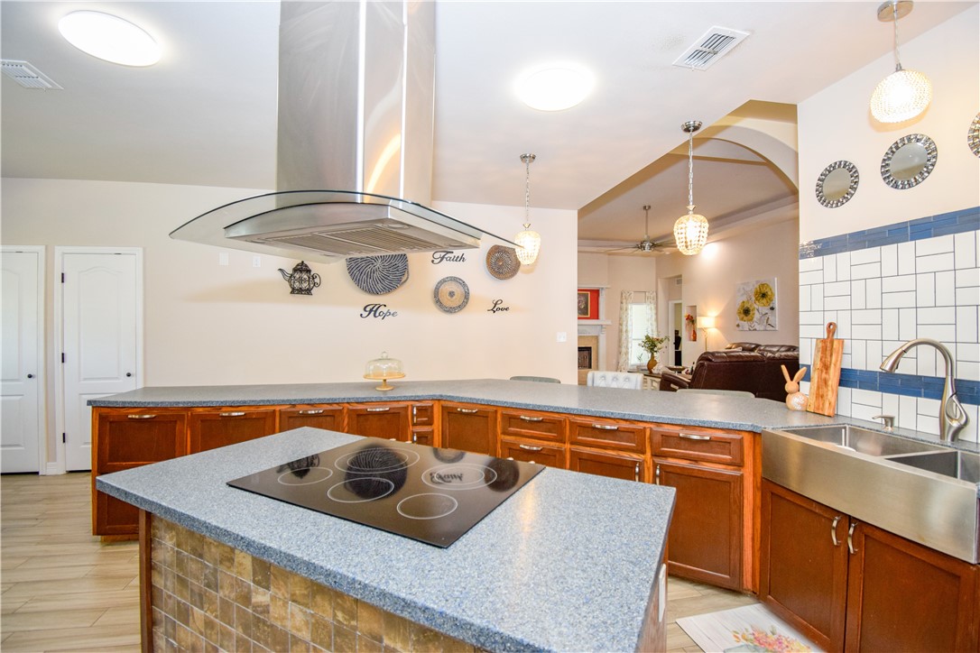 4002 Rayado Creek Dr Property Photo 14