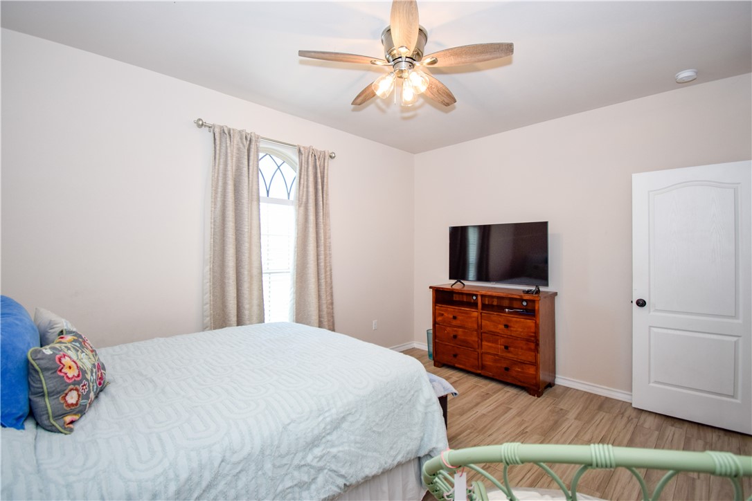 4002 Rayado Creek Dr Property Photo 26