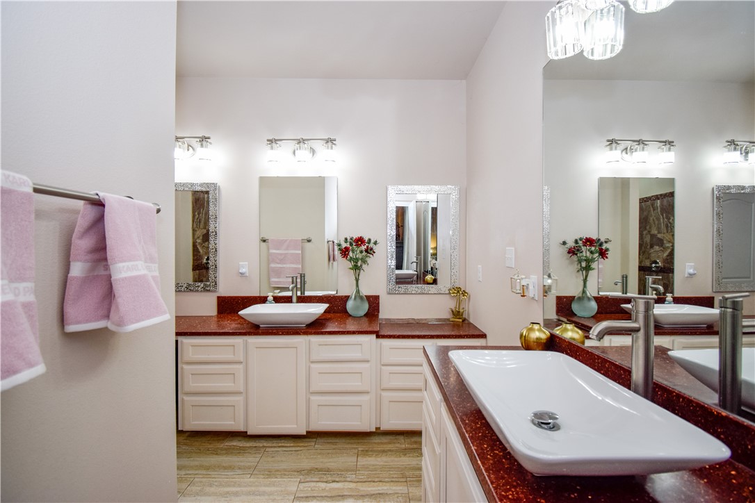 4002 Rayado Creek Dr Property Photo 31