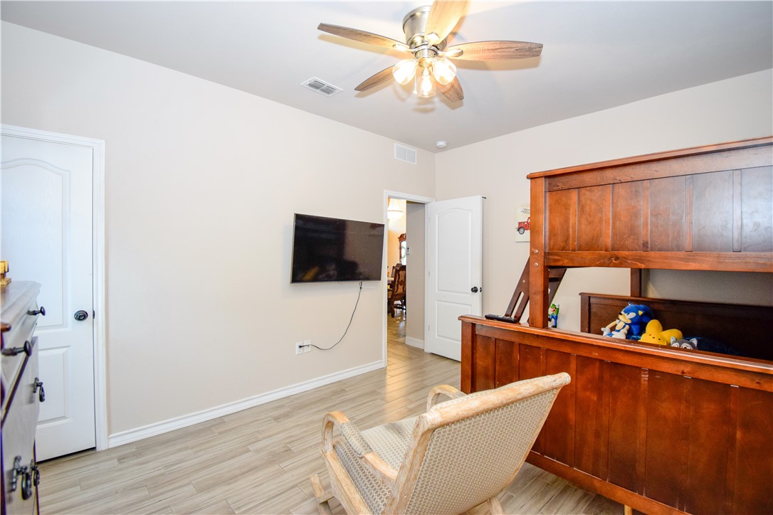 4002 Rayado Creek Dr Property Photo 32