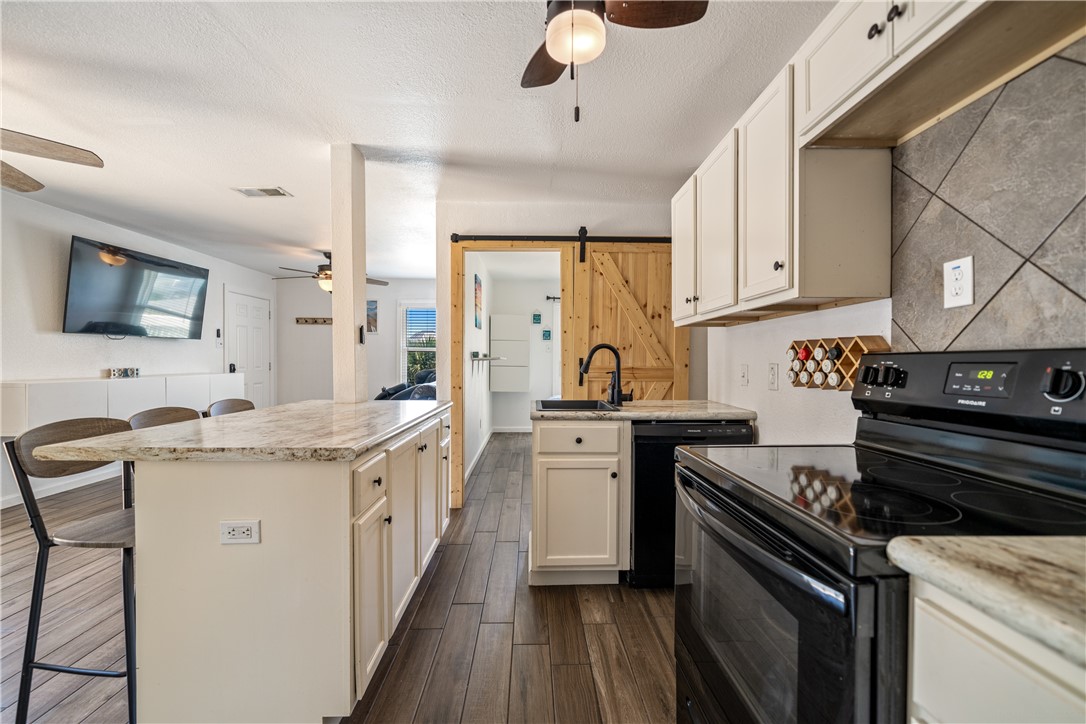 4901 State Highway 361 222 Property Photo 12