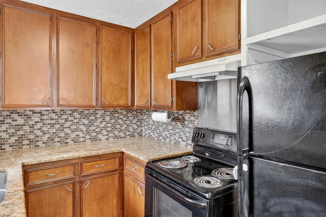 11230 Blades St Property Photo 8