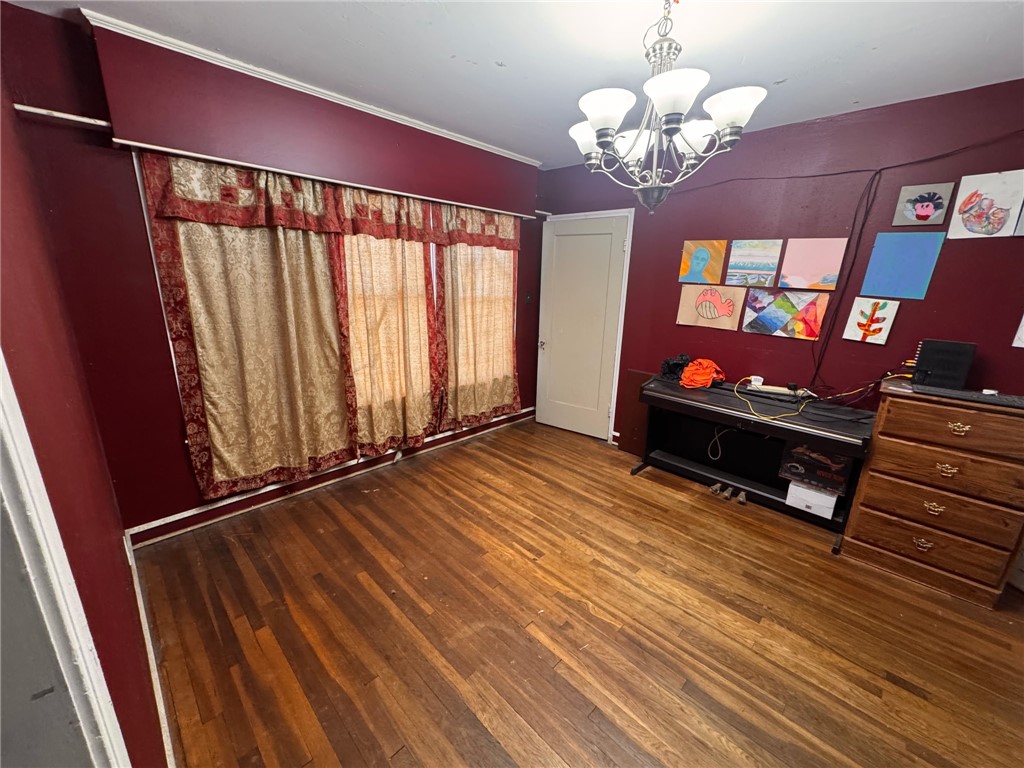 345 Bartlett Dr Property Photo 5