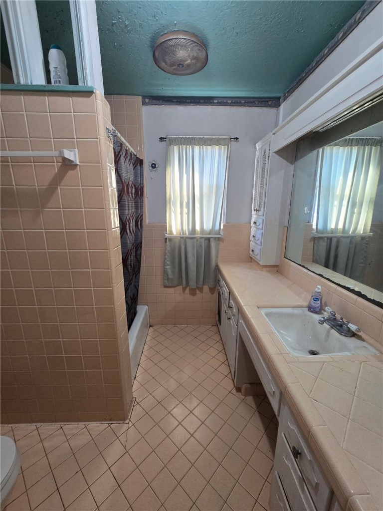 345 Bartlett Dr Property Photo 9