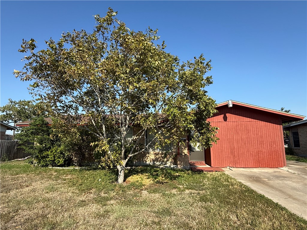 5729 Flynn Pkwy Property Photo 1