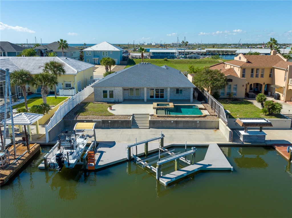 116 Bay Ct Property Photo 1