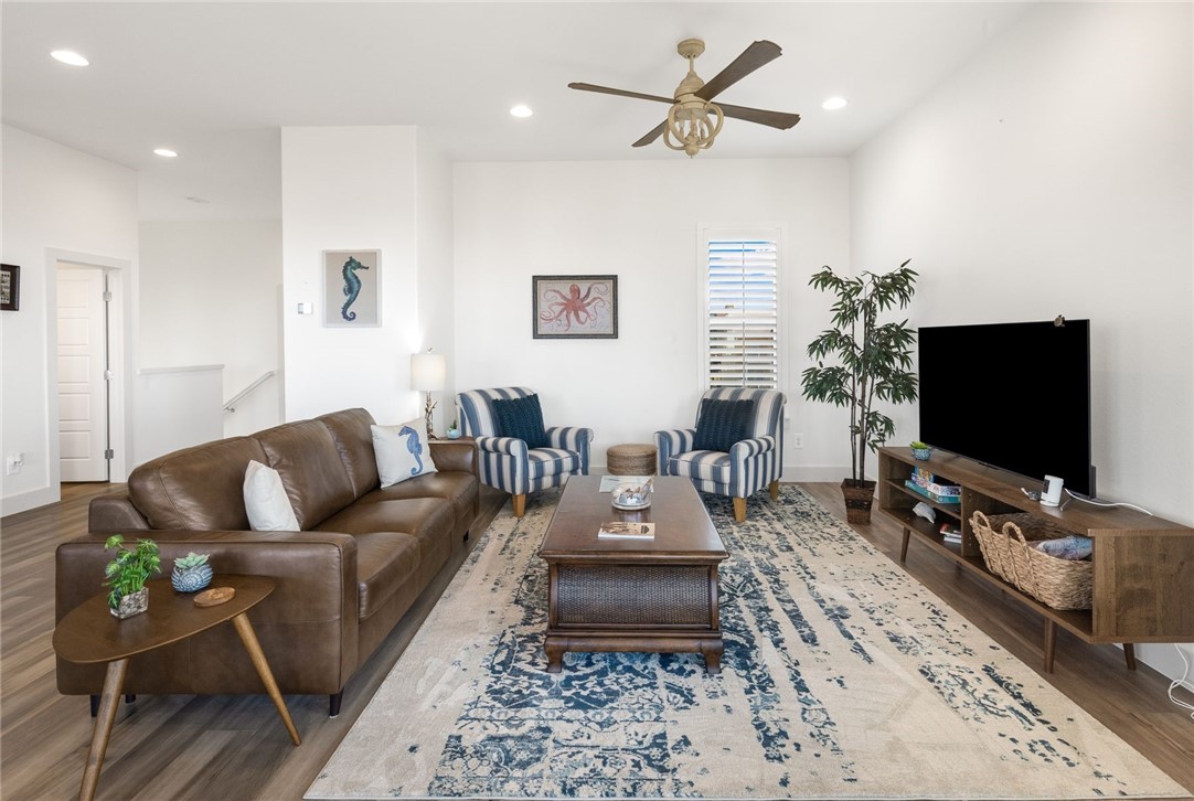 117 Beach View Dr Property Photo 8